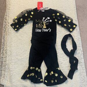 NWT: PatPat 3- piece NYE outfit. Size 6- 9 months. Black w/tulle. Headband